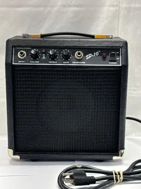 Tdw036423 Fender Sp-101 Squier Sp-10 Portable Amplifier 22w 120v-60hz Electric Guitar