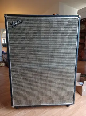 T5891 Fender Late 60s Guitar Speaker Cabinet