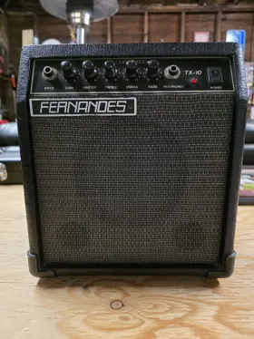 Tx-10 Fernandes Guitar Amplifier Mini Amp Portable Tested Works Great