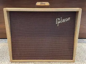 14-warts Gibson Ga-18t Near Mint Explorer Guitar Amp P10r Jensen Wood Footswitch