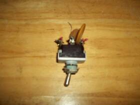 Heathkit Ta-17 Vintage Solid State Bass Guitar Amplifier Power Switch