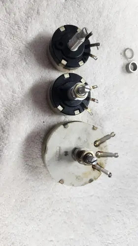 L300 Jbl Potentiometers