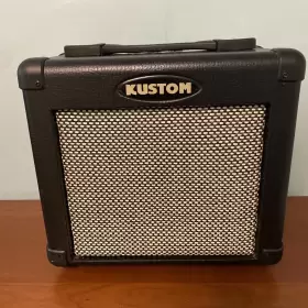 Kga10 Kustom Guitar Amplifier With Power Cord-tested