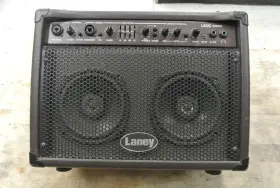 La35c Laney Acoustic Guitar Amplifier 2x6.5 Inch 35watts