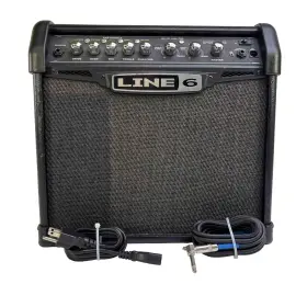99-010-3205 Line 6 Spider Iv 15 15w 1 X 8 Inch Modeling Guitar Combo Amplifier