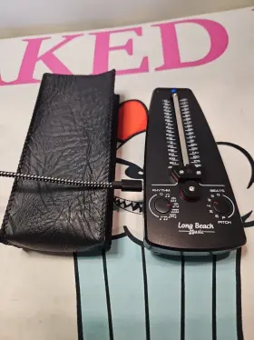 Long Beach Music 804879600442 Digital Metronome Pitch Generator Rhythm And Beats For Musicians