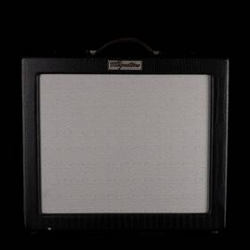 Magnatone 85mag015 Pre-owned Varsity Black Guitar Amp Combo With Tuki Cover