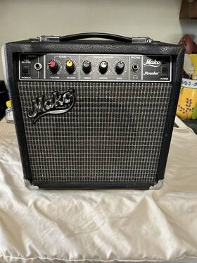 Mako Sk-815r Piranha Combo Guitar Amplifier 40w Solid State 2-channel 1 Speaker