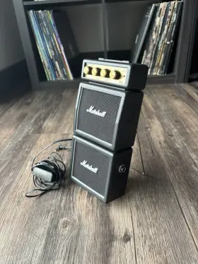Marshall 962327365876 Ms-4 Mini Guitar Stack Amp With Dunlop 9v Power Supply