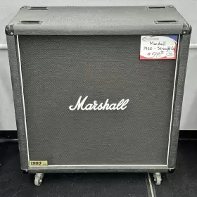 Roc036705 Marshall Amplification 1960b Lead 300-watt 4x12 Inch Straight Guitar Speaker Cabinet