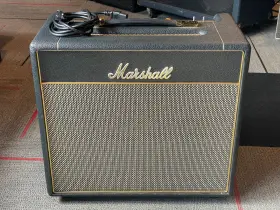 Sv20c-0923-u Marshall Studio Vintage Sv20c Inch Mk Ii 20-watt 1x10 Guitar Combo - Black