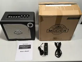 Mooer 943206792215 Hornet - 15 Watt Modeling Guitar Amplifier Black