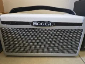 Sd30i Mooer Practice Guitar Amplifier With Wireless Footswitch