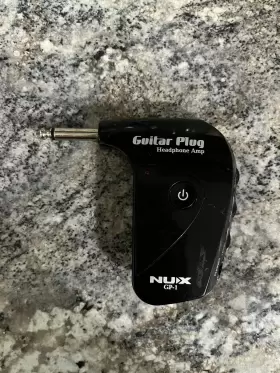 Nux 658700901273 Gp-1 Guitar Plug Headphone Amp With Classic British Distortion Effect