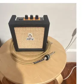 0989-0720 Orange Crush Mini Combo Solid State Guitar Amplifier With Instrument Cable