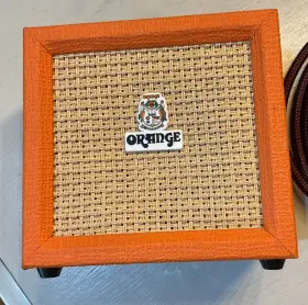 Orange 764283688569 B-stock Crush Mini 3-watt Battery Powered Guitar Combo Amp