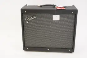 Fen2310700000 Other Fender Mustang Gtx100 Amplifier With 7-button Footswitch And 200 Onboard Presets