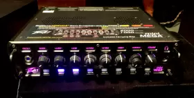 03612360 Peavey Minimega 1000 1000-watt Bass Head - Open Box Mini Mega Minimega1000
