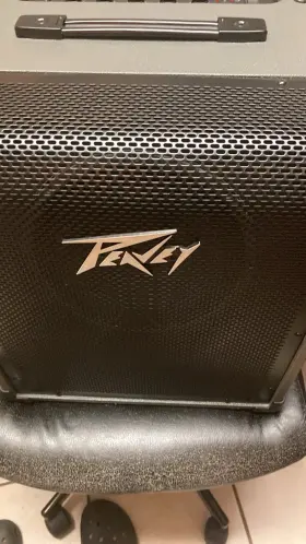 03616810 Peavey Max 100 100w 1x10 Bass Combo Amplifier