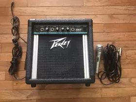 476100 Peavey Solo Battery Powered Busking Guitar Amp With Mic And Cable
