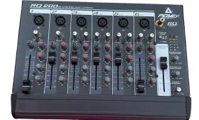 Rq200 Peavey