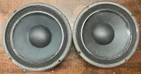 T8425 Peavey Vintage Oaktron 10 Inch Guitar Speakers 4 Ohm - Cabinet Pair