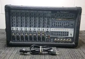 Xr-684f Peavey Model - 9 Channel Stereo Powered Mixer Amplifier With Cord