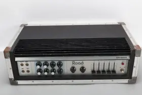 220-bass Road 220 Bass Amplifier Head - Grade D