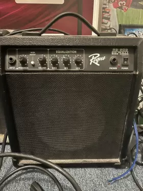 Rb-20b Rogue Bass Combo Practice Amp 20 Watt Made In Korea Amplifier