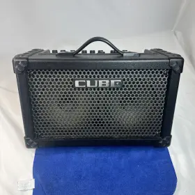Roland 761294405161 Cube Street 2x8 Inch 50-watt Battery Powered Combo Amp For Guitar And Vocals