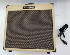 Roland 761294508398 Blues Cube Hot 30-watt 1x12 Inch Combo Amp - Vintage Blonde