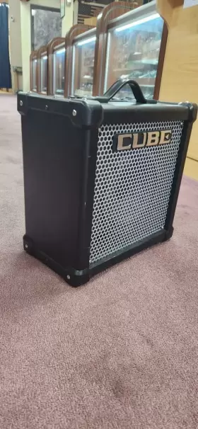 Cgo009189 Roland Cube-20gx