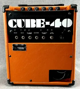 Cube-40 Roland Orange Guitar Amplifier 10 Inch Speaker