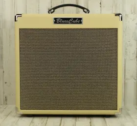Urbch03162026 Roland Used Blues Cube Hot 329
