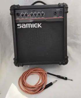 Ks-10 Samick Ks10 10-watt Compact Practice Guitar Amplifier With Reverb Braided Cable