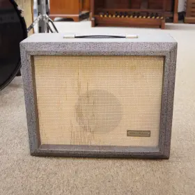 1481 Silvertone Vintage 1960s Guitar Amp