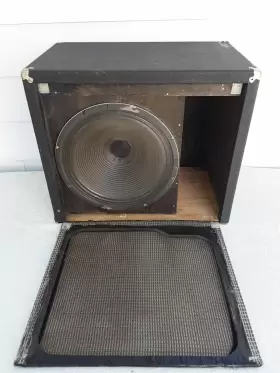 215s Sunn Vtg 70s Bass Speaker Tube Amp Cabinet Modded With 1x15 Inch Traynor