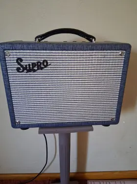 1605r Supro Tube Guitar Amp With Reverb