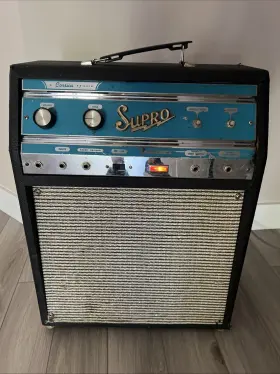 S6622 Supro 1960s Corsica 1x12 Tube Combo Guitar Amplifier