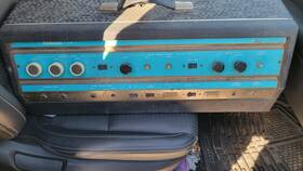 Supro S6699 1960s Statesman Needs Restoration