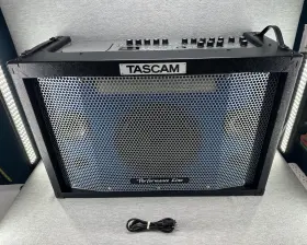Ga100cd Tascam - Stereo Guitar Combo Amplifier With Built-in Cd Trainer 100 Watts