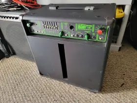 715smc Trace Elliot Vtg 1994 Gp7sm 7 Band Pre-amp 130-watt Bass Combo Amp Amplifier