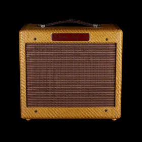 85vic001 Victoria Pre Owned 518 5-watt 1x8 Inch Champ Guitar Amp Combo