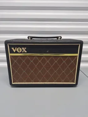Vox 603384022424 Pathfinder 10 Guitar Amplifier Practice Amp Model V9106