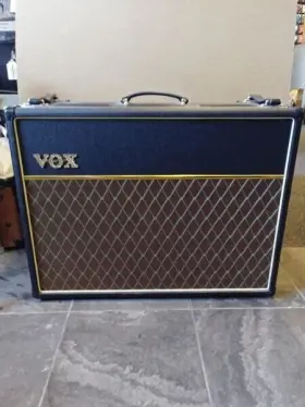 Ac30cc2x Vox Used With Footswitch Amp Cover And Manual