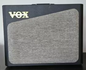 Av15 Vox Analog Modeling Guitar Amplifier