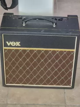Vox V9158 Pathfinder Electric Guitar Amplifier Amp 54 Watts