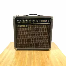 Jx20 Yamaha Guitar Amplifier Combo 20w Brown - Excellent Condition