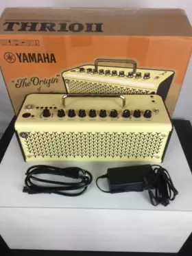 Thr10ii Yamaha Open Box Electric Guitar Combo Amplifier 20w Cream