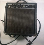 Fender Squier Sp 10 Watt Guitar Amp Used. Price: $35.34.